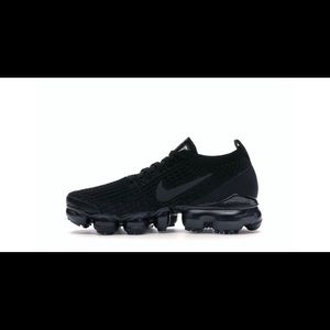 Nike Women’s Air Vapormax Flyknit 3 Triple Black